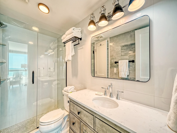 Gulf-Front Townhome with Direct Beach Access in Longboat Key